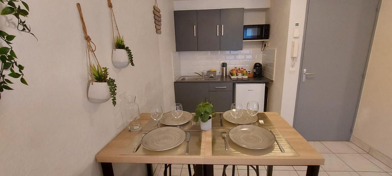 L'Escale : Duplex 4 Pers. Asterix, Aeroport Roissy Cdg, Paris Apartment Moussy-le-Neuf Exterior photo